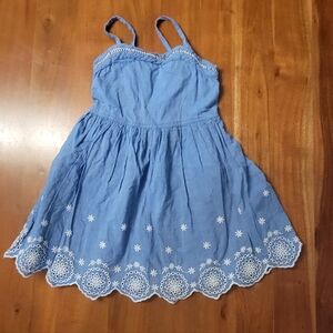 Cat & Jack Girls 4T 5T Denim Flowered Dress